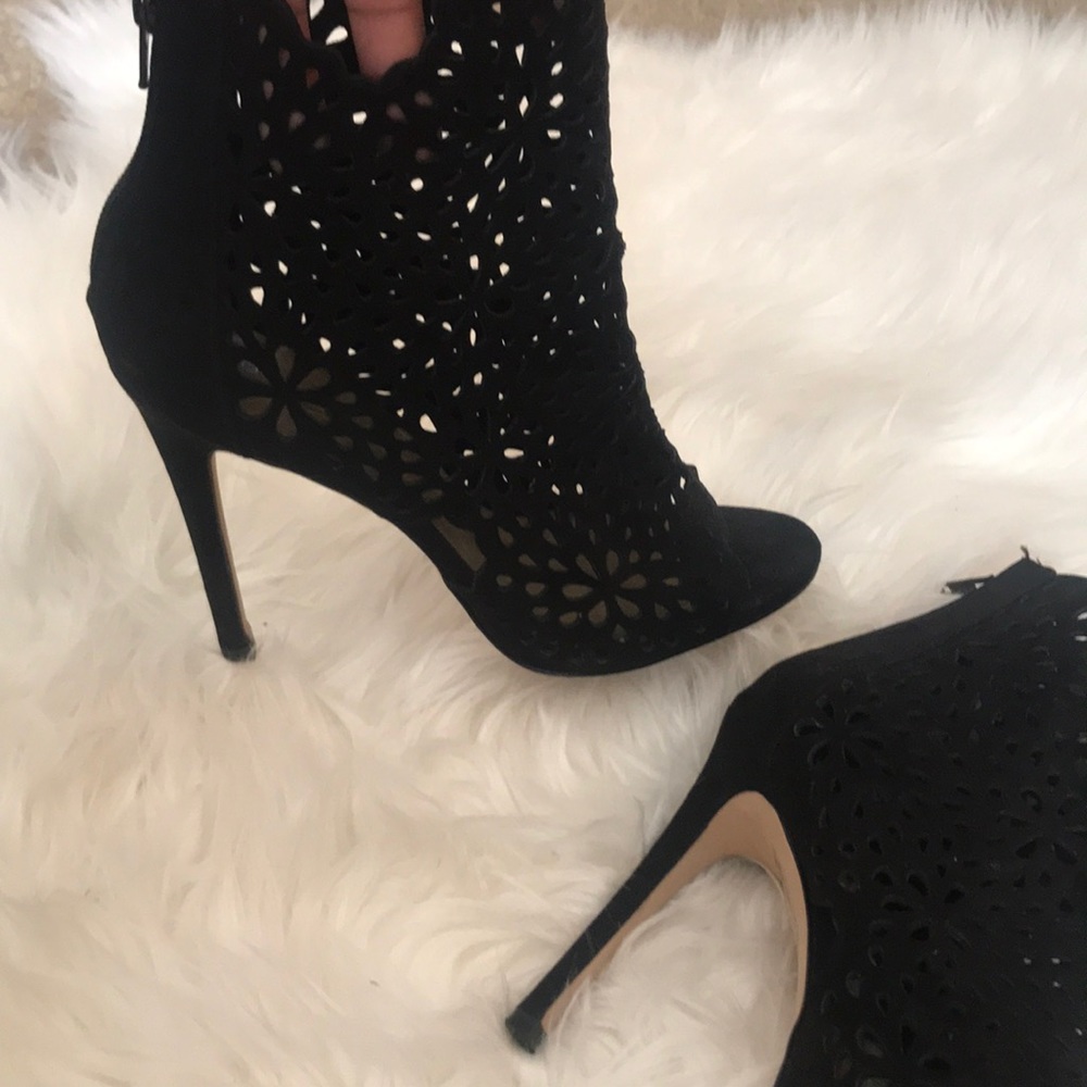 Black Aldo heels - Picture 3 of 5